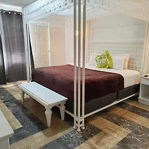 3* Отель Pok Ta Pok 4